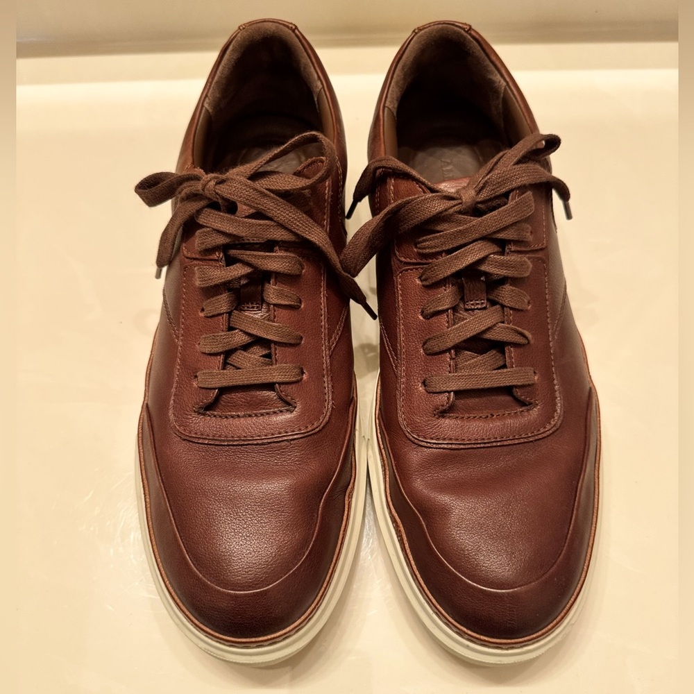 Allen Edmonds Burke Laceup Sneaker, Dark Brown, 10.5 E (wide), VGUC